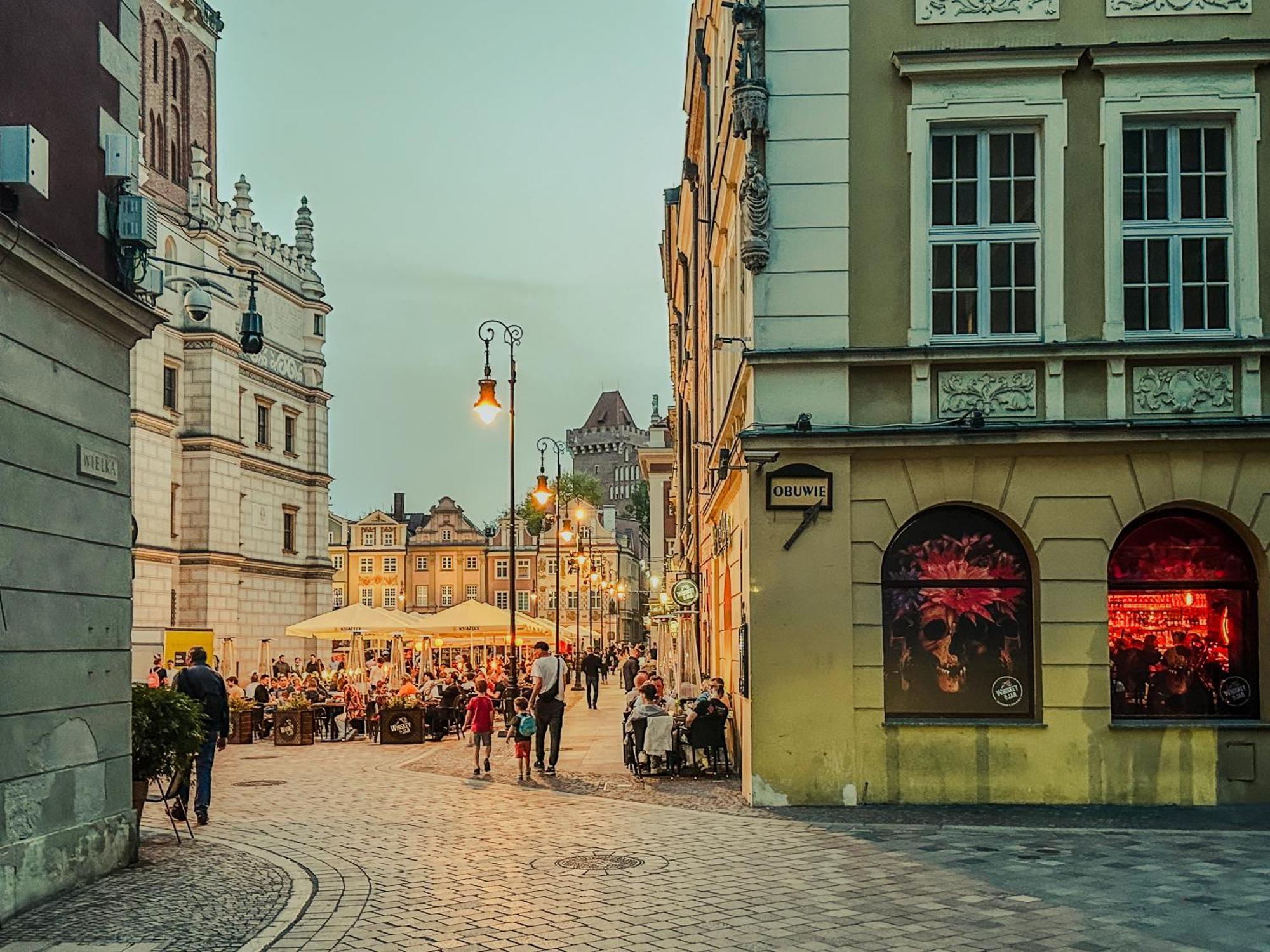 Old Town Centrum Residence Apartments Poznan Bagian luar foto